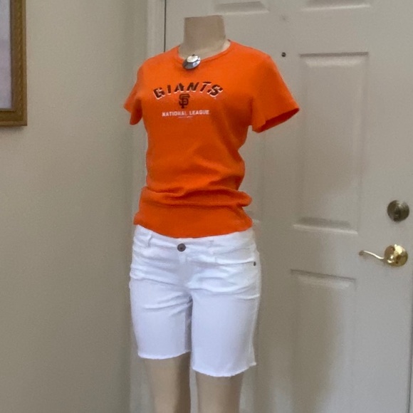 “MLB” 🧡 SUPER CUTE 🖤S.F. GIANTS SHIRT SLEEVE TEE - Picture 10 of 16